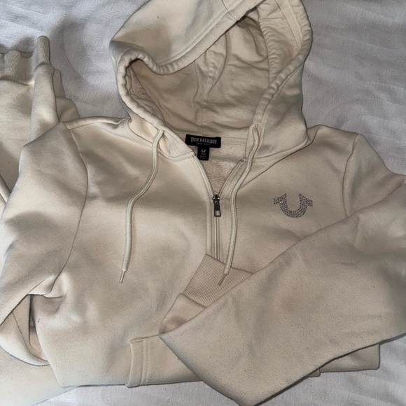 True Religion Cream Sweatsuit - Picture 1 of 5
